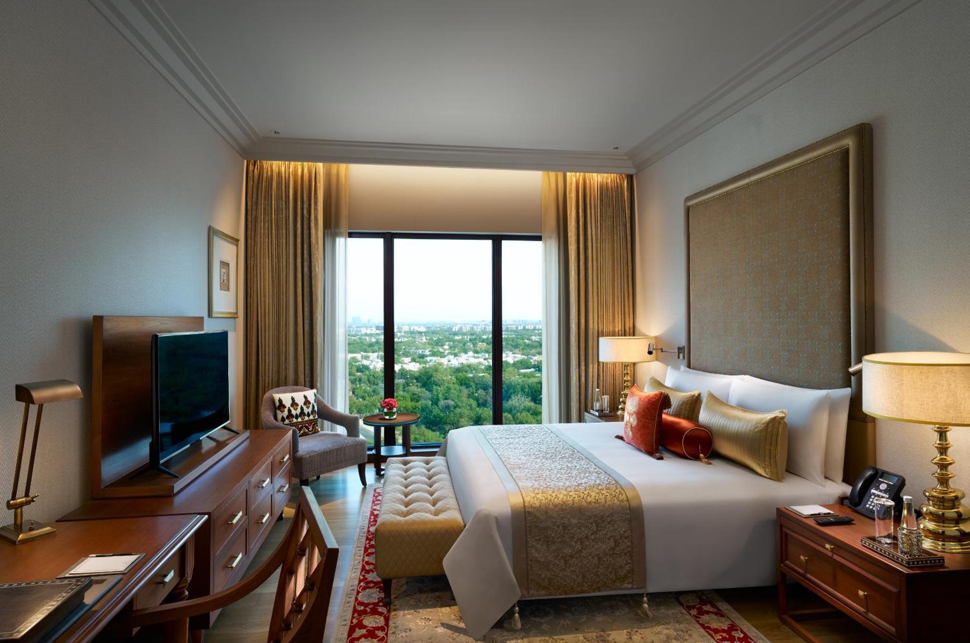 The Leela Gandhinagar Hotel Екстериор снимка